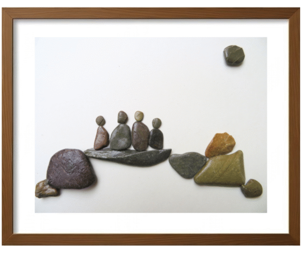 Handcrafted Pebble/Stone Art (PPS057)