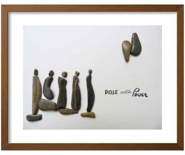 Handcrafted Pebble/Stone Art (PPS072)