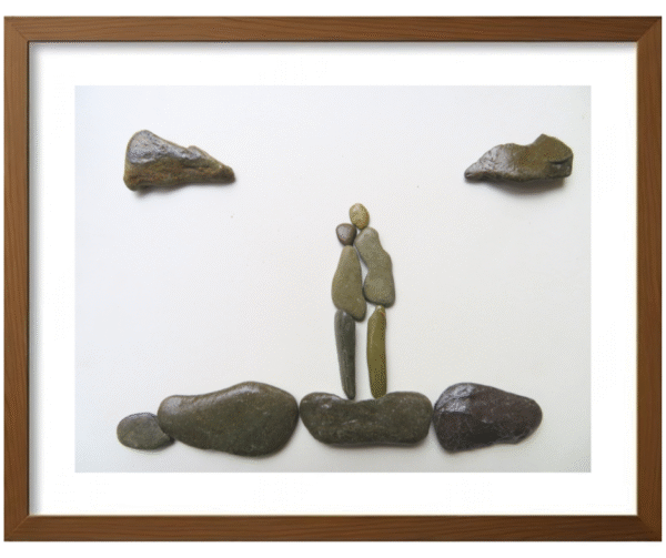 Handcrafted Pebble/Stone Art (PPS078)