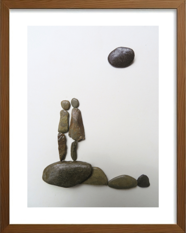 Handcrafted Pebble/Stone Art (PPS082)